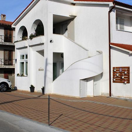 Apartmani B&S Barbat na Rabu Buitenkant foto