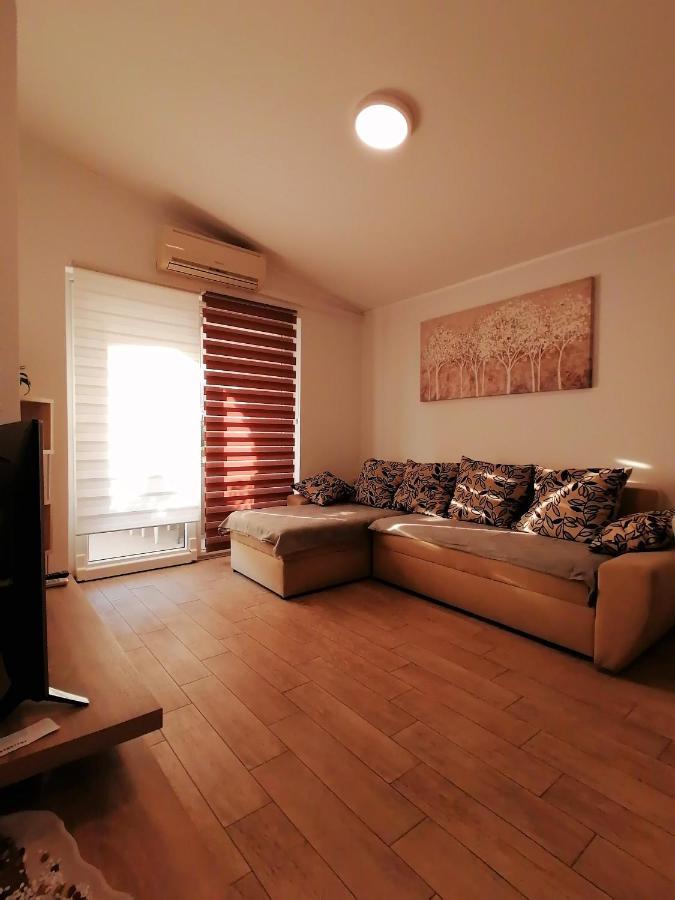 Apartmani B&S Barbat na Rabu Buitenkant foto