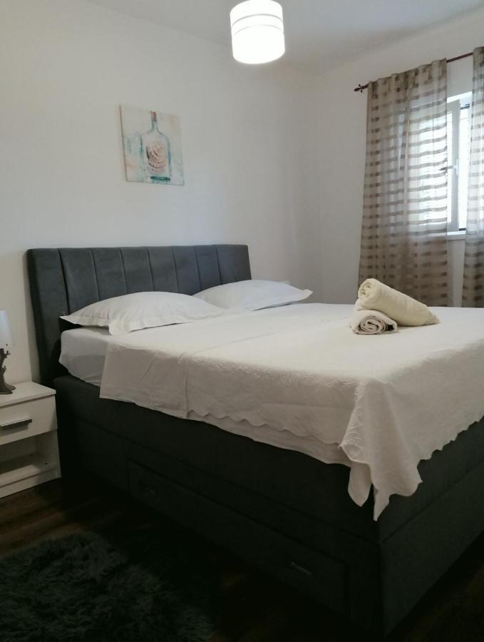 Apartmani B&S Barbat na Rabu Buitenkant foto