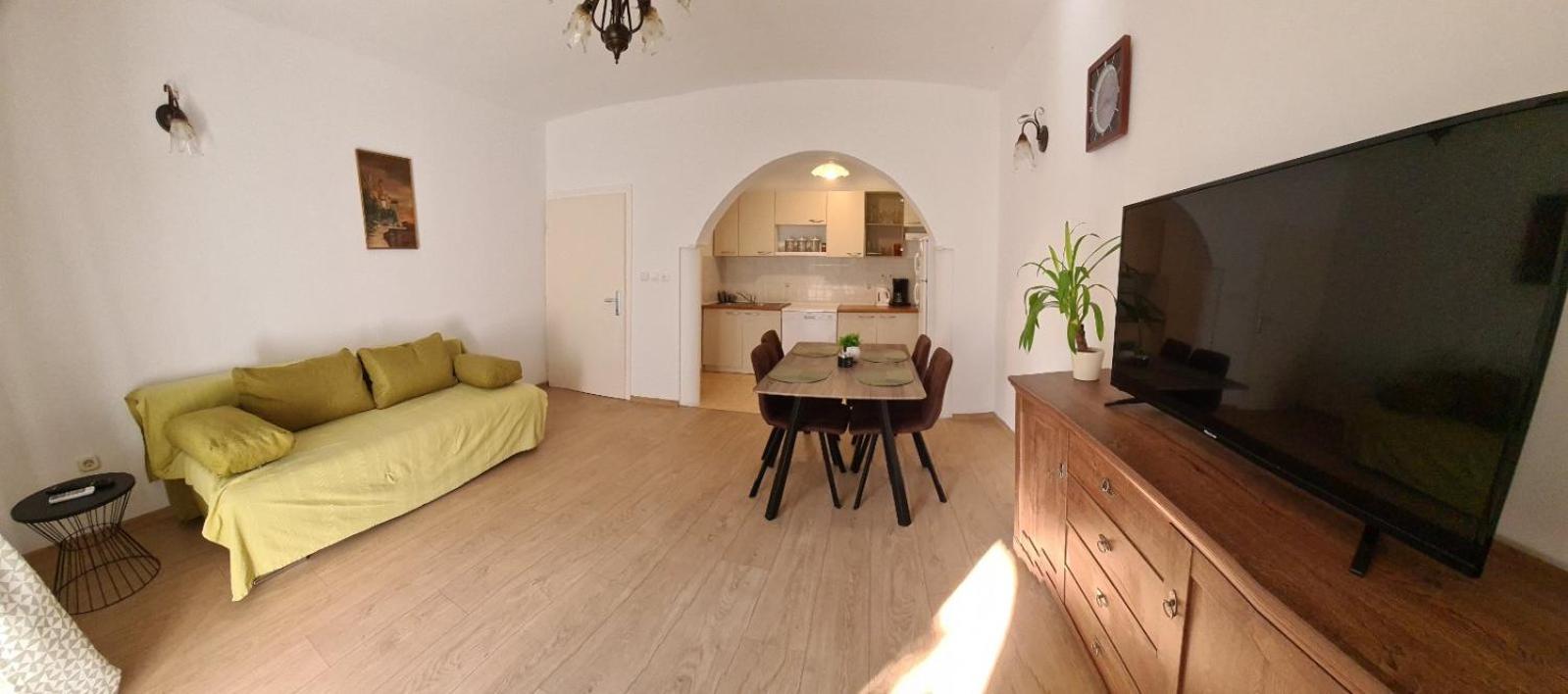 Apartmani B&S Barbat na Rabu Buitenkant foto